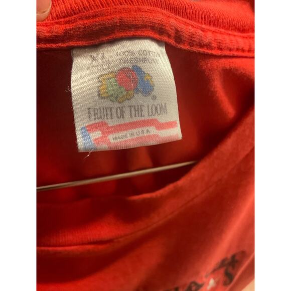 Vintage Luckenbach Texas Embroidered Red T Shirt XL Fruit Made in USA RARE - Picture 7 of 7